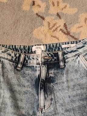 Forever 21 Juniors Light Wash Relaxed Cargo Jeans Size medium